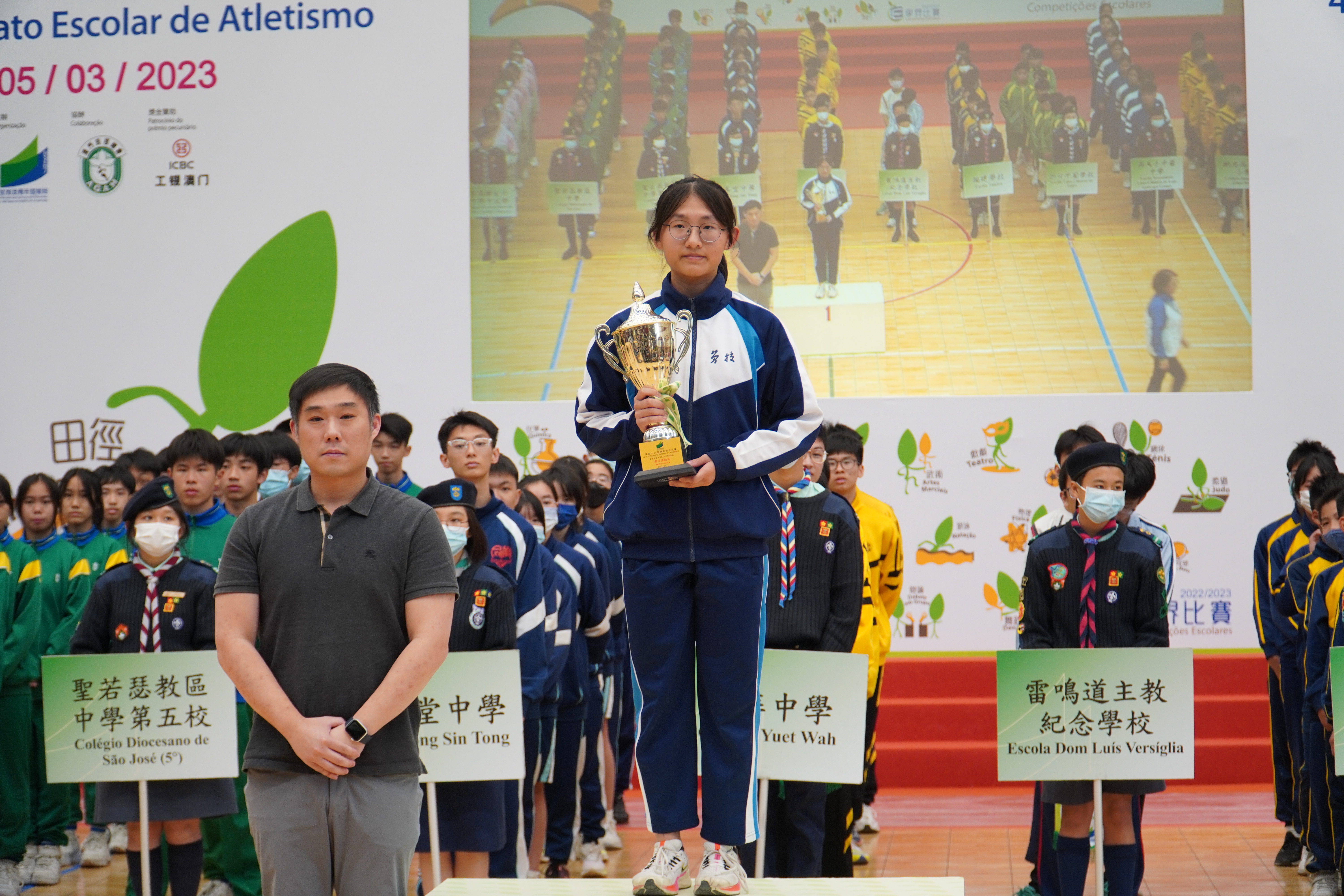 11 女A總冠軍柯卓瑩.JPG